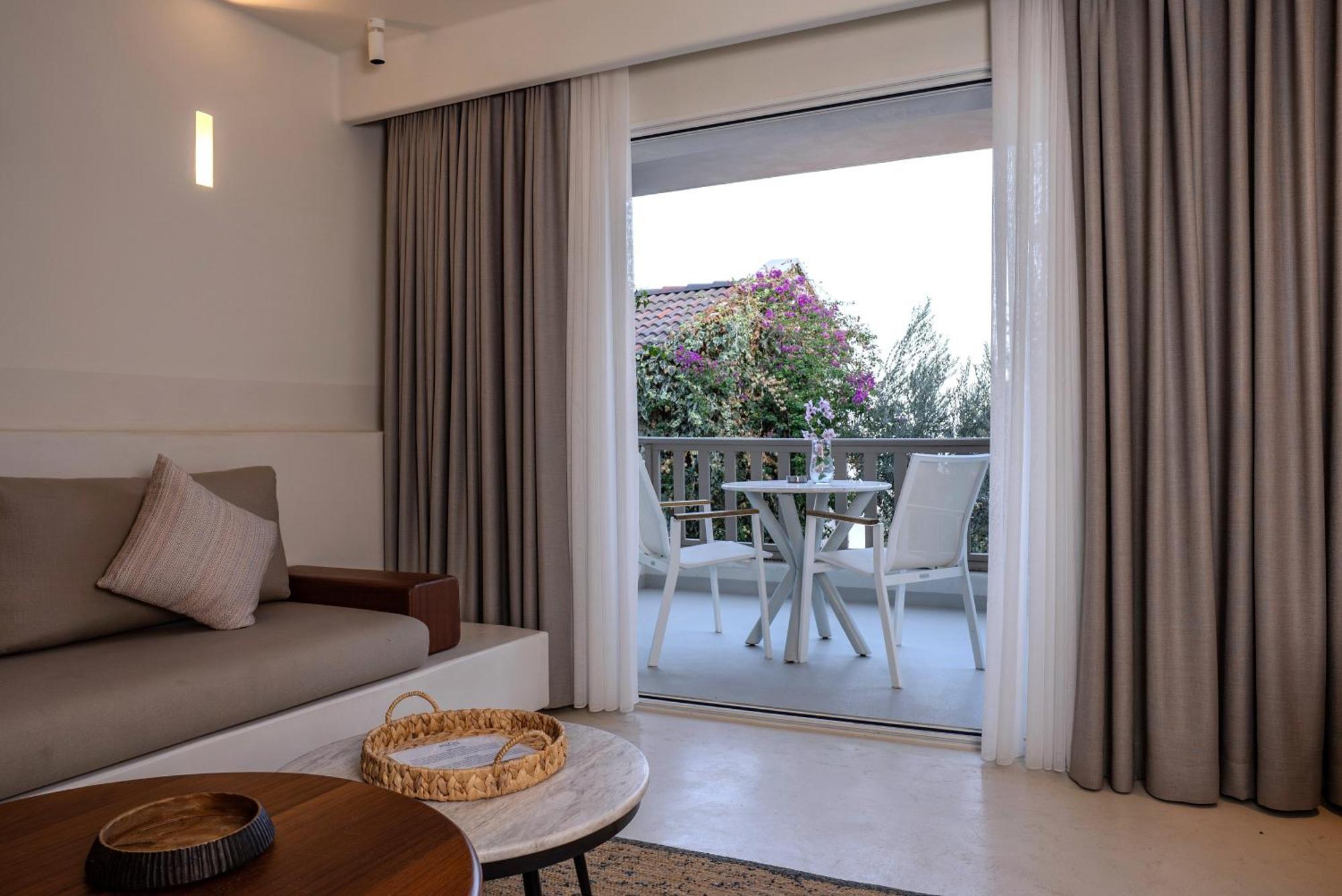 Pilos Suites Turunc Kültér fotó